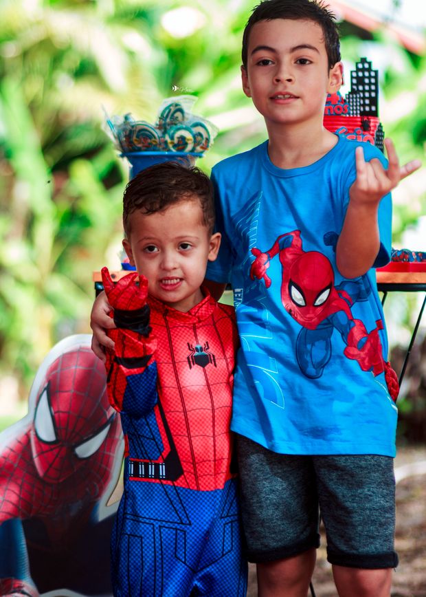 Aniversário infantil — fotografia da página do serviço