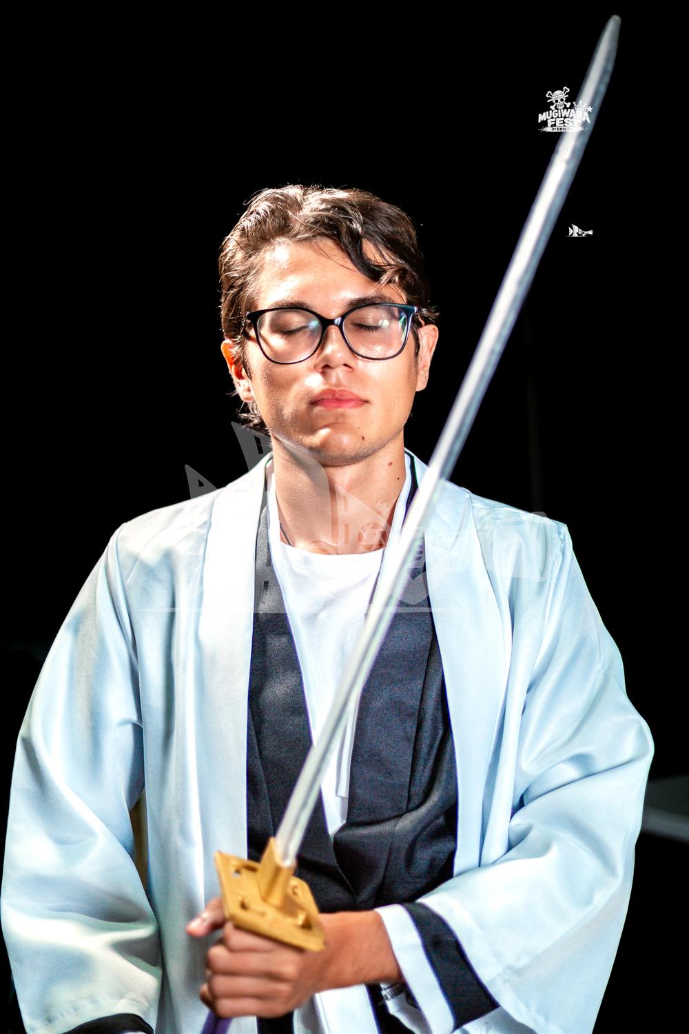 Cosplay de Sōsuke Aizen no Mugiwara Fest