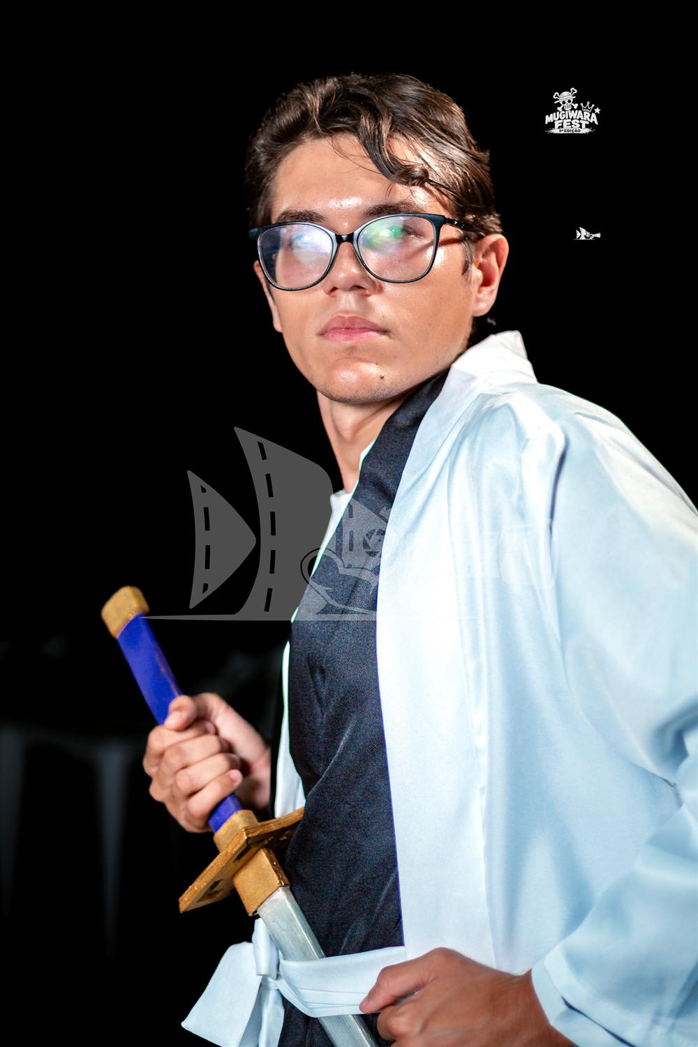 Cosplay de Sōsuke Aizen no Mugiwara Fest
