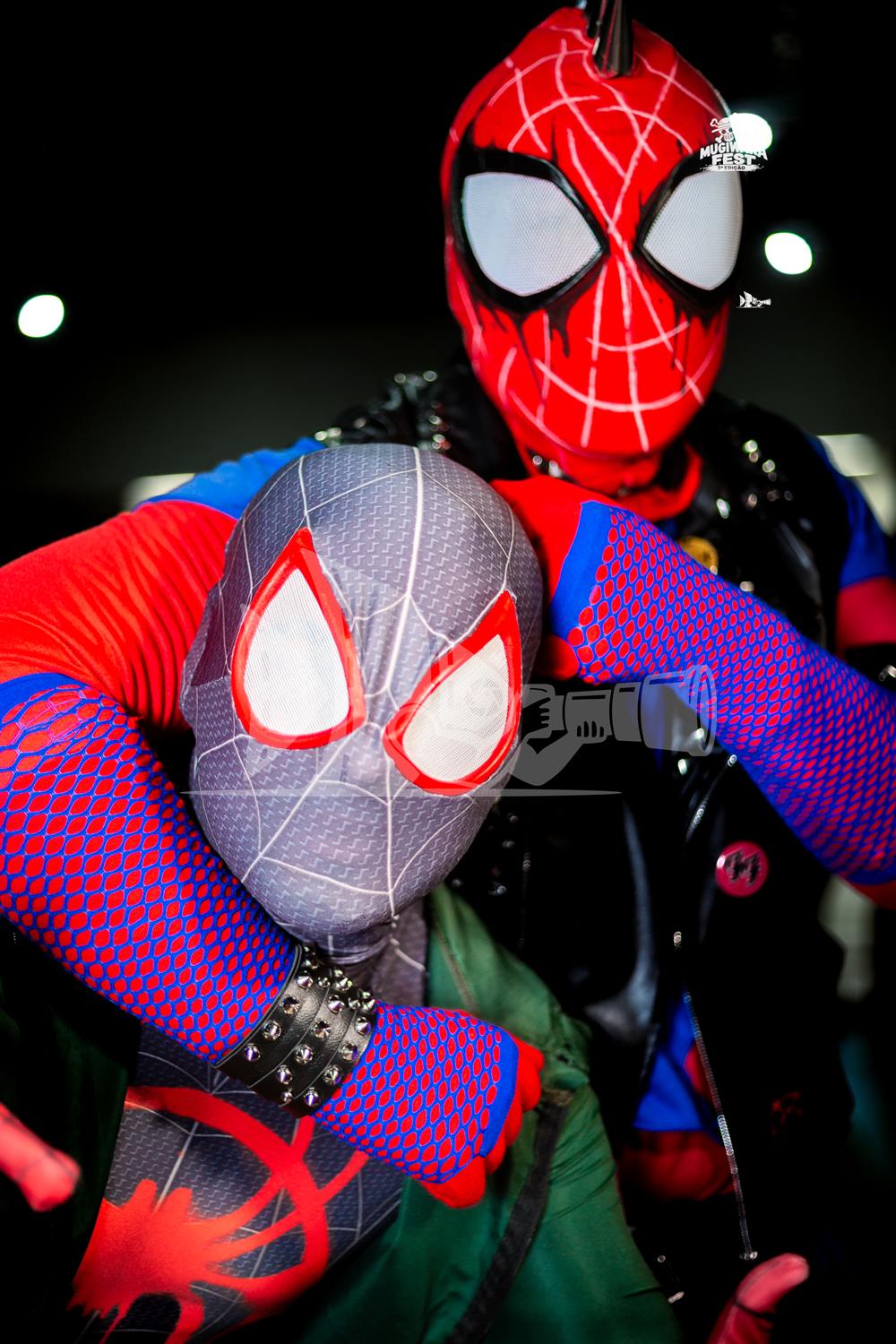 Cosplay de Miles Morales e Homem-Aranha Punk no Mugiwara Fest